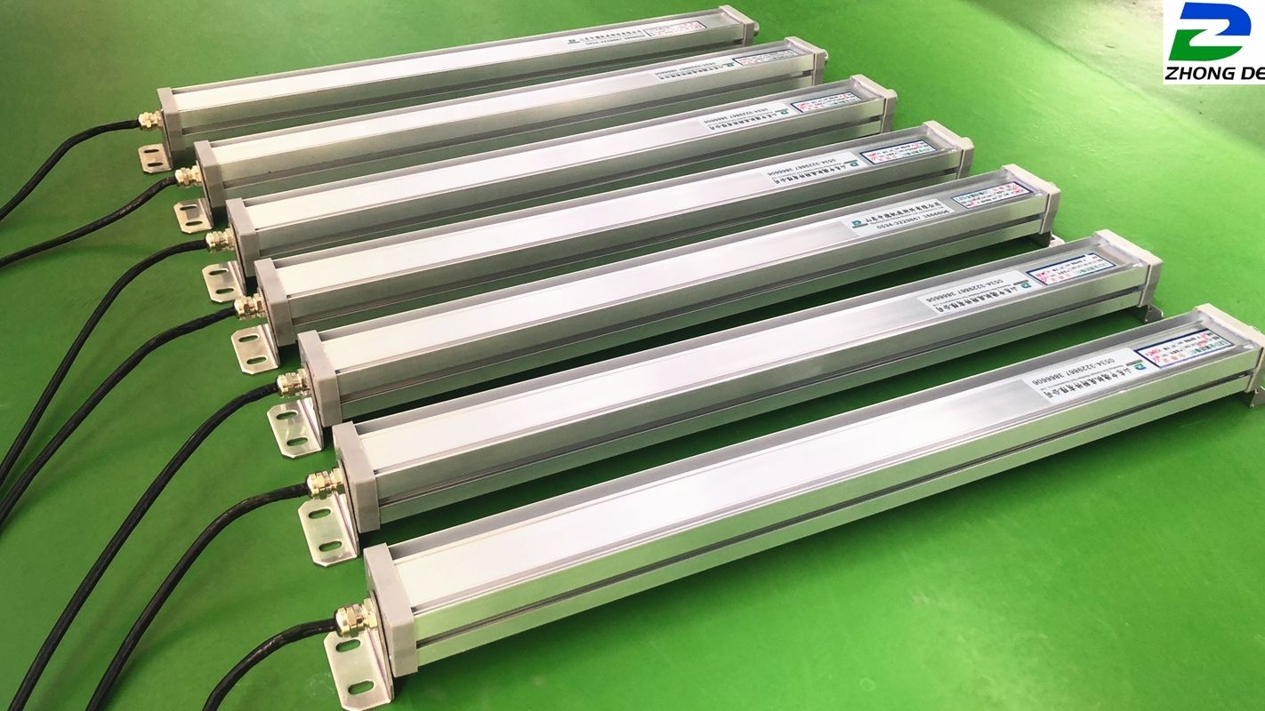 Led%20Cnc%20Makina%20Aydınlatma%20Lambası